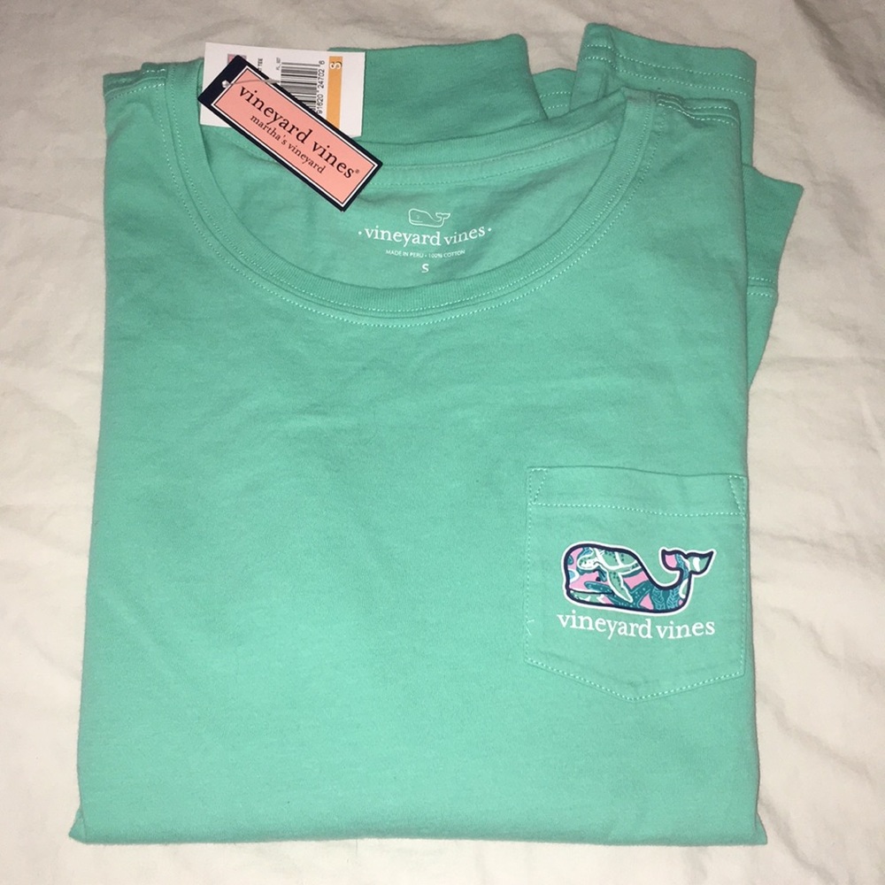 Vineyard vines long sleeve tee